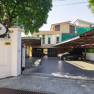 Hotel Agga@9mile